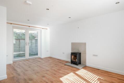Living Room.jpg