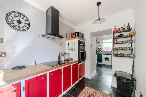Kitchen-4.jpg
