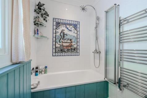 Bathroom-2.jpg
