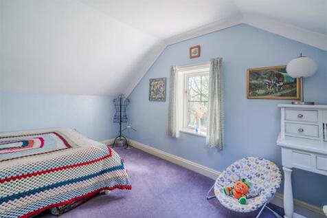 Bedroom3-3.jpg