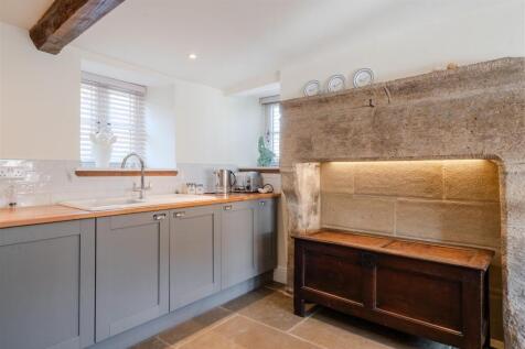 Kitchen-3.jpg