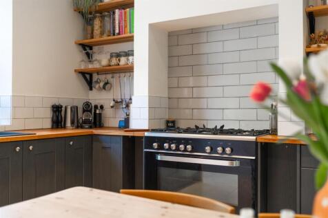 Kitchen-9.jpg