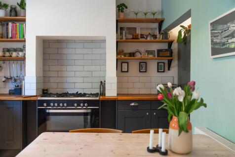 Kitchen-6.jpg