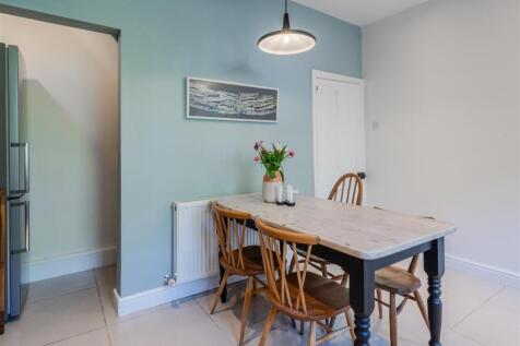 Kitchen-3.jpg