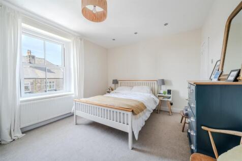 Bedroom2.jpg