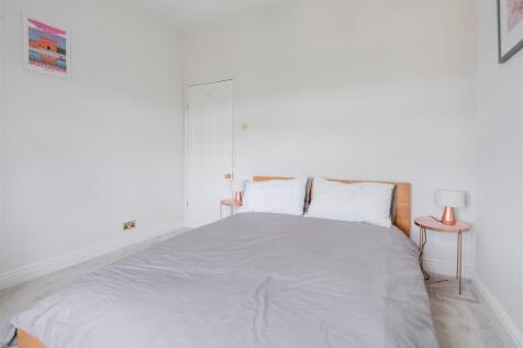 Bedroom1-2.jpg