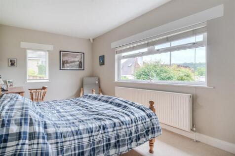 Bedroom2.jpg
