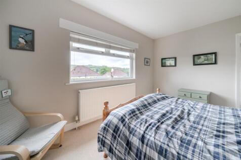 Bedroom2-4.jpg