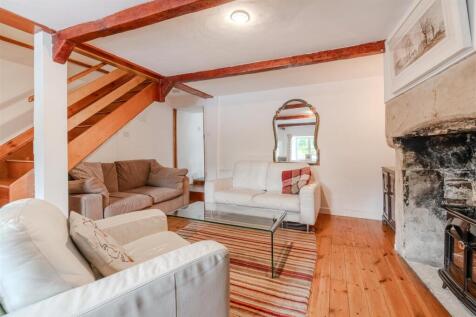Living Space-2.jpg