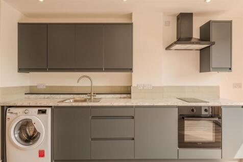 Apartment 6-116.jpg