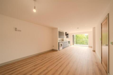 Apartment 6-112.jpg