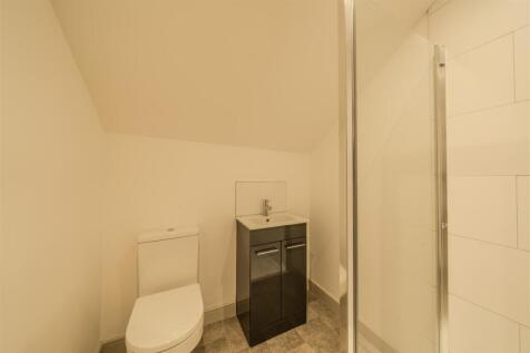 Apartment 6-130.jpg