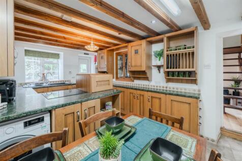 Kitchen-2.jpg