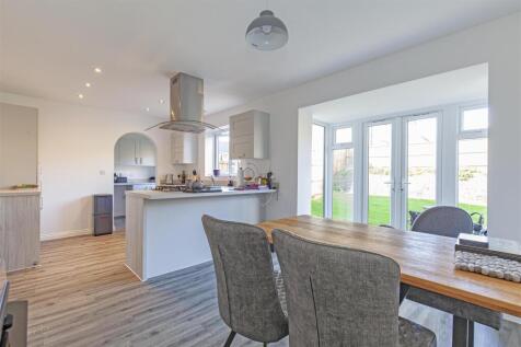 Kitchen-3.jpg
