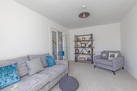Reception Room-3.jpg