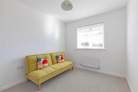 Bedroom 2-1.jpg