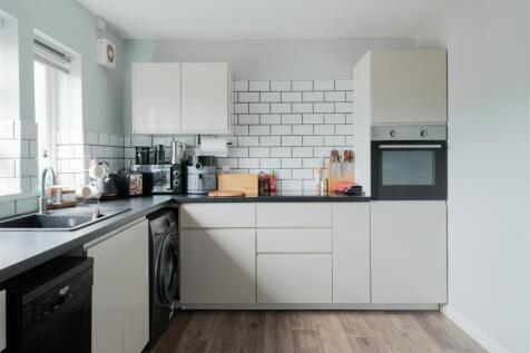 Kitchen-2.jpg
