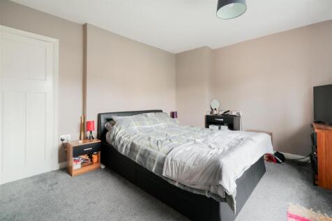 Bedroom1.jpg