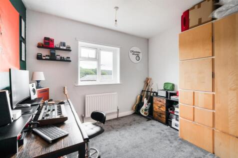 Bedroom2.jpg