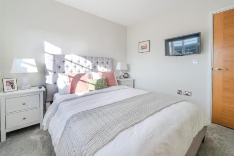 Bedroom 3-3.jpg