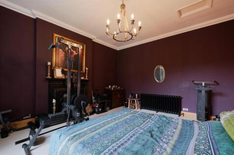 Bedroom4-4.jpg