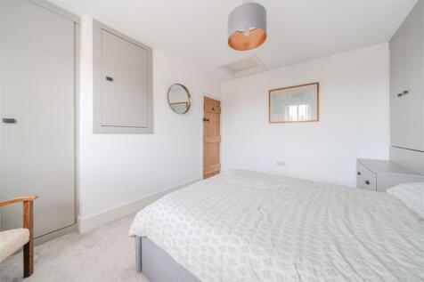 Bedroom 3-4.jpg