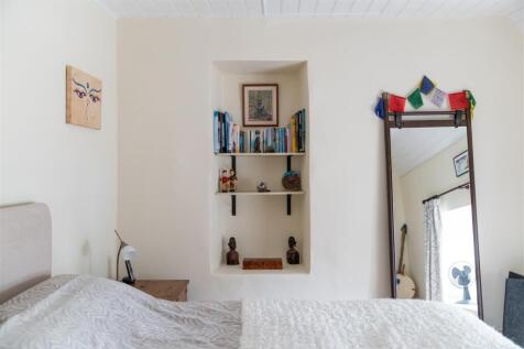 Bedroom1-4.jpg