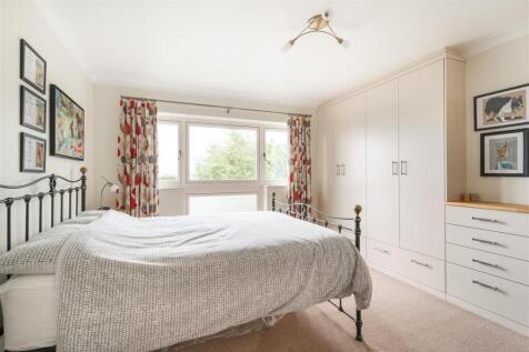 Bedroom2.jpg