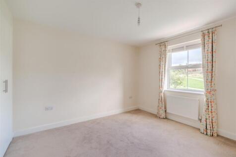 Bedroom4.jpg