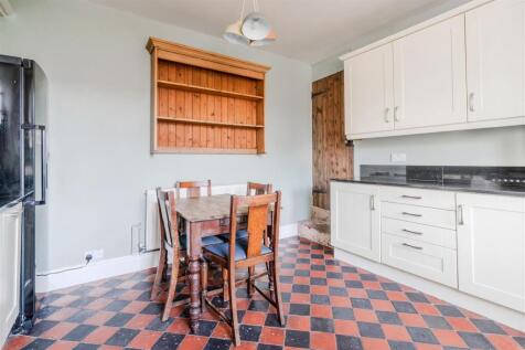 Kitchen-3.jpg