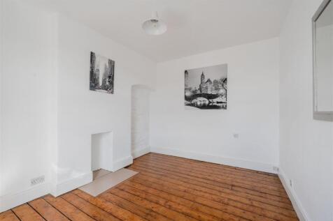 Bedroom3.jpg