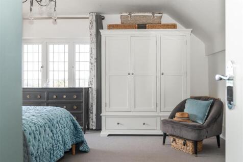 Bedroom3-5.jpg
