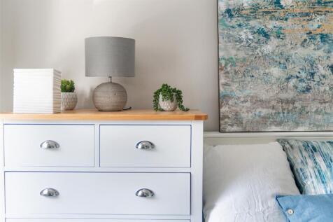 Bedroom2-5.jpg