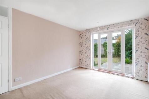 Bedroom 2-3.jpg