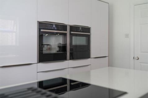Kitchen-6.jpg