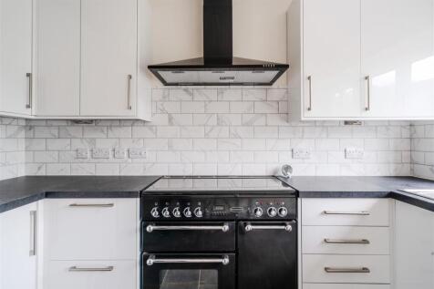 Kitchen-5.jpg