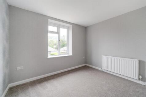 Bedroom1-2.jpg