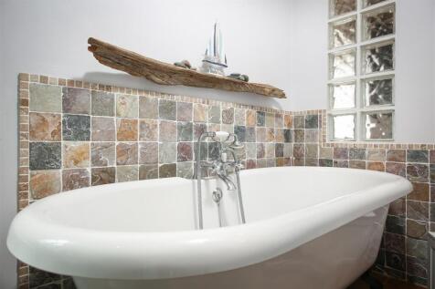 Ensuite3.jpg