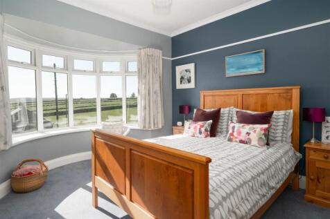 Bedroom4.jpg