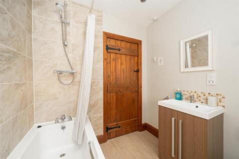 Bathroom-2.jpg