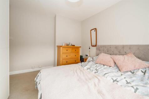 Bedroom3-2.jpg