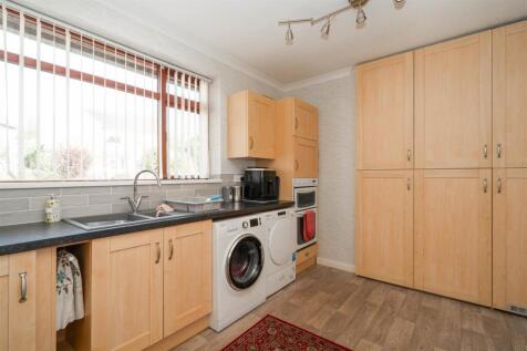 Kitchen-2.jpg