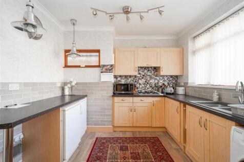Kitchen-4.jpg