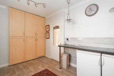 Kitchen-3.jpg