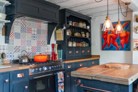 Kitchen-8.jpg