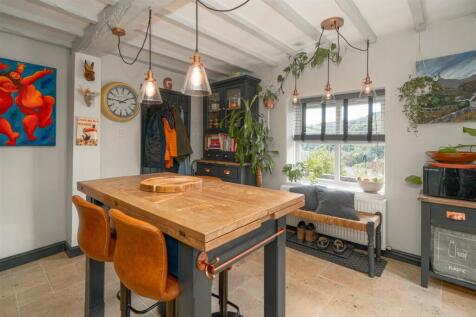 Kitchen-3.jpg