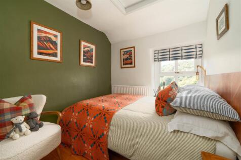 Bedroom1.jpg