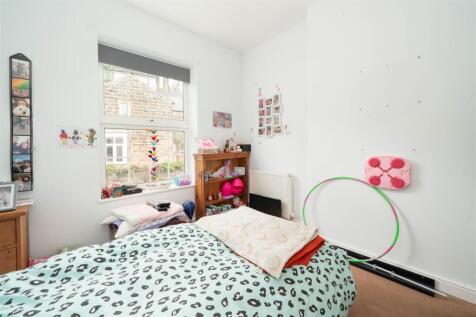 Bedroom2-3.jpg