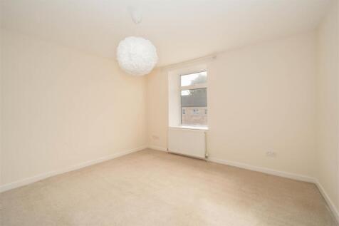 Bedroom2.jpg