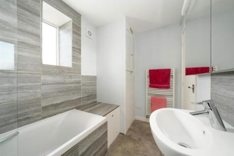 Bathroom-2.jpg
